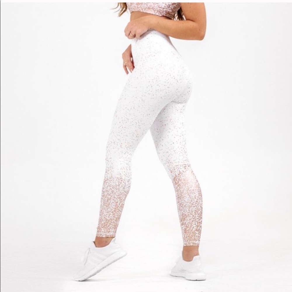 BuffBunny Rosé Legging